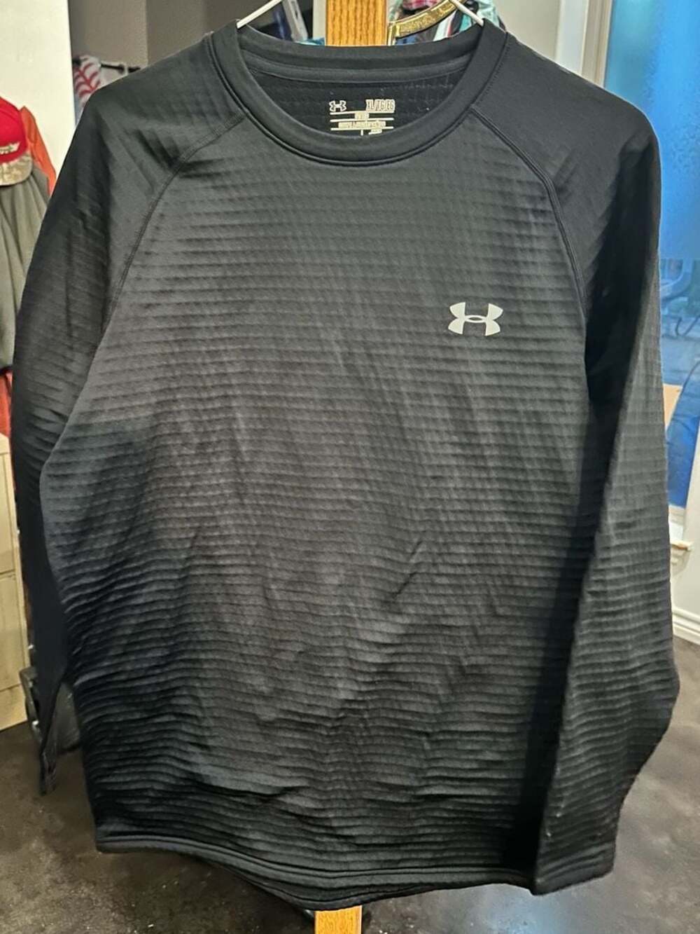 Under Armour Men's ColdGear Base 3.0 Fitted Crew Neck Long Sleeve Shirt